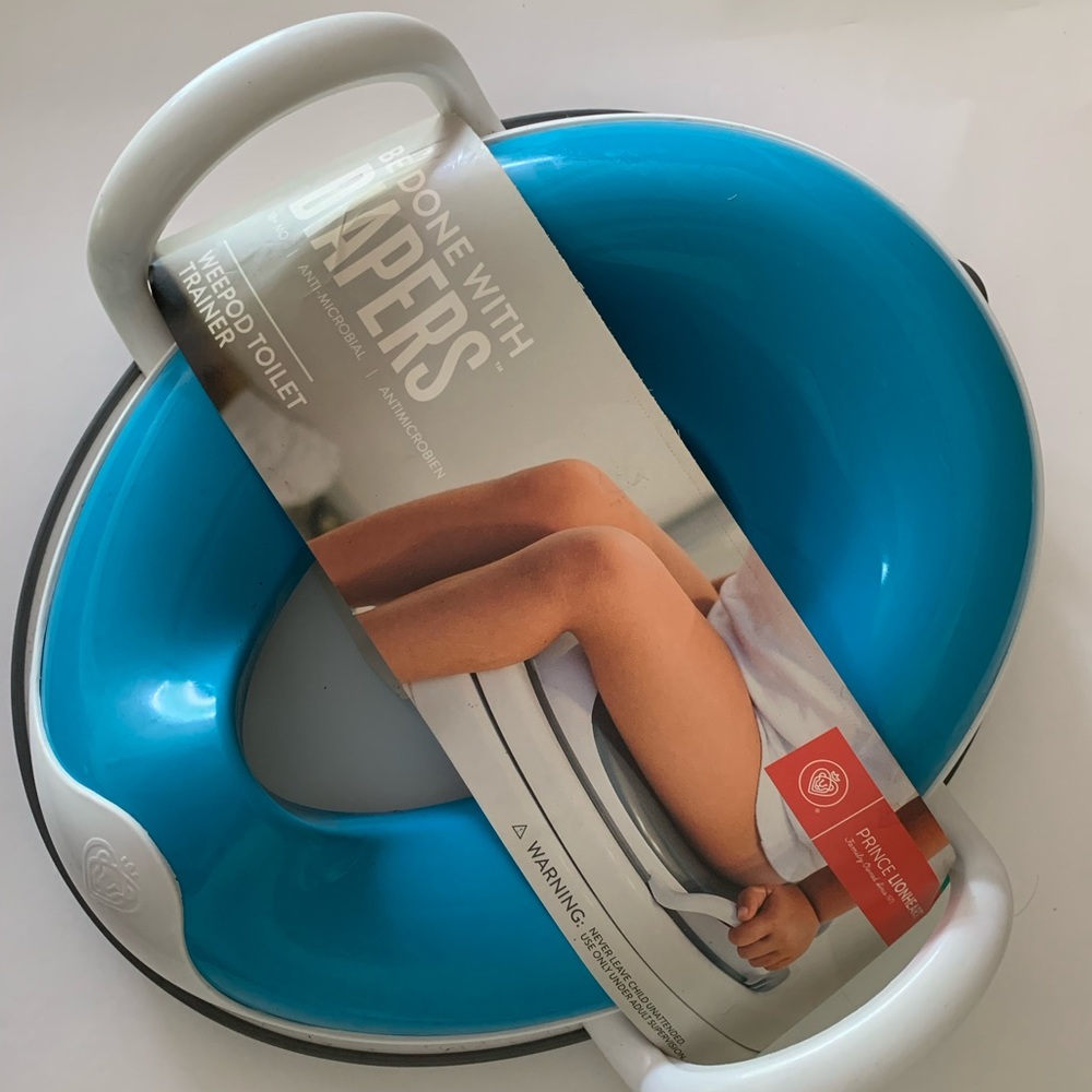 Boys or Girl’s Prince LionHeart Training Potty Seat with Build in Splash Guard